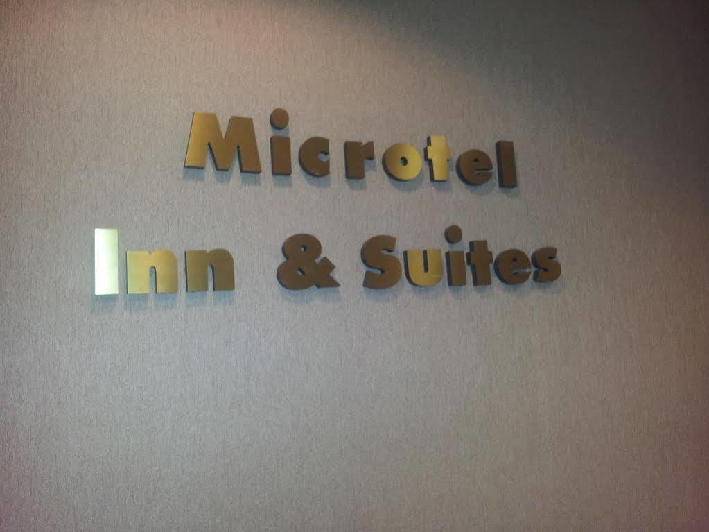 Microtel Inn By Wyndham Rogers Εξωτερικό φωτογραφία