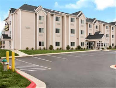 Microtel Inn By Wyndham Rogers Εξωτερικό φωτογραφία